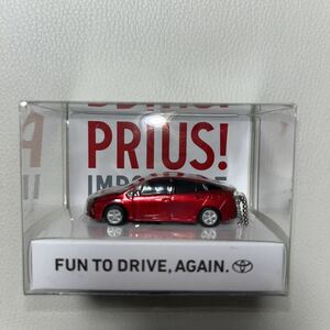 TOYOTA PRIUS トヨタ　4代目プリウス　前期　エモーショナルレッド　赤　プルバックカー　非売品　カラーサンプル　LED ミニカー