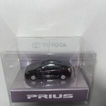 トヨタ 3代目プリウス 30系 PRIUS 非売品 LED ミニカー キーホルダー　パープル　紫　カラーサンプル　プルバックカー_画像2