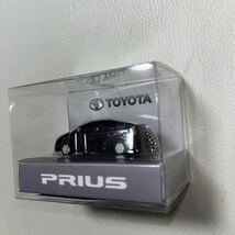 トヨタ 3代目プリウス 30系 PRIUS 非売品 LED ミニカー キーホルダー　パープル　紫　カラーサンプル　プルバックカー_画像6