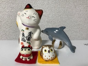 当時物 2000年代頃 陶器製 金運来福 まねき猫 KOTOBUKI ジャンピングイルカ 招福張り子犬 金運ふくろう 幸運陶器セット 招き猫 レトロ 希少