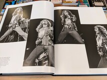 【洋書 新品】Led Zeppelin Live ; 1975-1977 / レッド・ツェッペリン テリー・オニール マディソン・スクエア・ガーデン_画像5