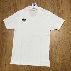 【未使用】70-90's /adidas アディダス サイズ150 半袖Tシャツ トップス Ｖネック ロゴプリント 白Tシャツ ビンテージ a-1