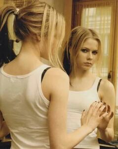 アヴリルラヴィーン　Avril Lavigne　輸入　写真　30099