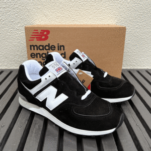 国内正規品 UK製 New Balance M576KGS ブラック×ホワイト US8D 26cm 限定 イギリス英国製 NB スエード 黒 スニーカー Made In England