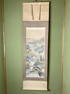 掛け軸　日本画　水墨　墨絵　彩色山水　山水画　山　風景画　骨董　古道具　古美術　工芸品　美術品　開運　風水　中国美術　中国画　木箱