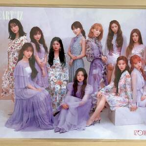 IZ*ONE アイズワン　Kポップ 日韓合同12人組女性アイドルグループ のラミネート加工写真(A4サイズ下敷き)