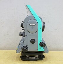 2225A23 ほぼ未使用 Nikon ニコン トータルステーション Nivo-Z5L 測量機器_画像6