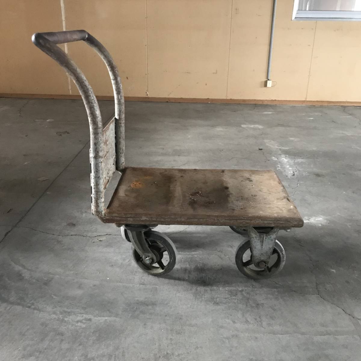 2023年最新】ヤフオク! -ワゴン 什器の中古品・新品・未使用品一覧