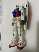 MG 1/100 ガンダム ver.2.0 機動戦士ガンダム　ガンプラ　完成品　パーツ取り　改造用　念のためジャンク_画像4