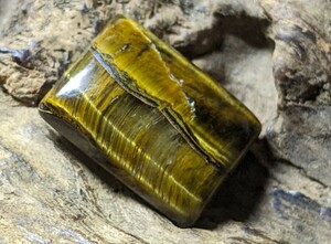 ★ Tiger Eye Caucon 16.1ct ④