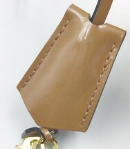 S2380●ルイヴィトン LOUIS VUITTON ヴェルニ パドロック 南京錠 ゴールドカラー クロシェット付き ベージュ系_画像4