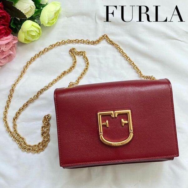 【極美品】■FURLA フルラ ショルダーバッグ　レザー　朱色　エンブレム