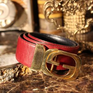 GUCCI GG LOGO BUCKLE LEATHER BELT/ Gucci GG Logo buckle leather belt 