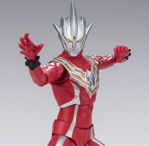 【新品未開封】フィギュアーツ　S.H.Figuarts ウルトラマンレグロス