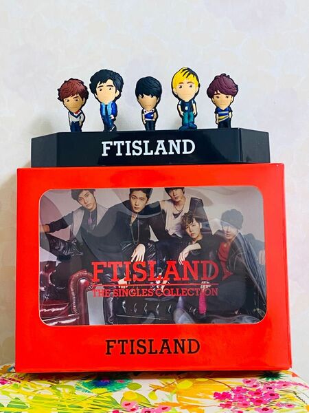 FTISLAND THE SINGLES COLLECTION