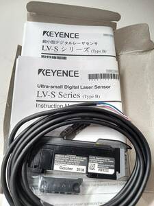 KEYENCE LV-11SB 超小型デジタルレーザセンサ アンプユニット 未使用　箱入り