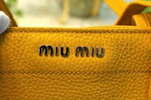 ○新品 MIUMIU ミュウミュウ RR1820 トートバッグ オークルイエロー B0086_画像6