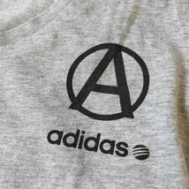 adidas NEO アディダス　半袖　Ｔシャツ　グレー　Ｌサイズ　蛍光色　プリント　オーバーサイズ　大きいサイズ　ロゴ_画像5