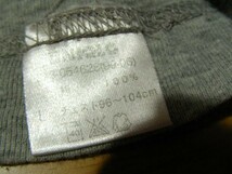 ssy1102 ユニクロ 半袖 Tシャツ ■ 2枚セット ■ グレー 無地 定番 シンプル 綿100％ Vネック Mサイズ / 丸首 Lサイズ_画像9