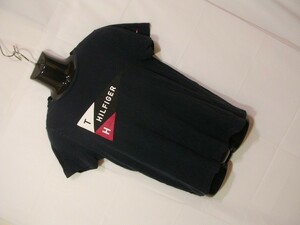 ssy4321 TOMMY HILFIGER トミーヒルフィガー 半袖 Tシャツ カットソー 濃紺系 ■ フロントプリント ■ ワンポイント刺繍 Mサイズ