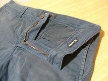 ssy3829 AMERICAN EAGLE OUTFITTERS コットンパンツ ブラック系 ■ スキニー ■ ストレッチ素材 ノータック 無地 W30_画像3