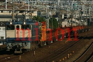 鉄道写真 02308:EF65-1135＋チキ 工臨