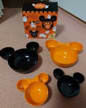ディズニー ミッキーマウス＆ミニーマウス ハロウィン プラスチック皿_画像1