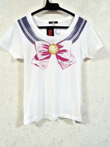 　即決！！新品　自宅保管品　 BANDAI 美少女戦士 セーラームーン 20周年 なりきり Tシャツ M