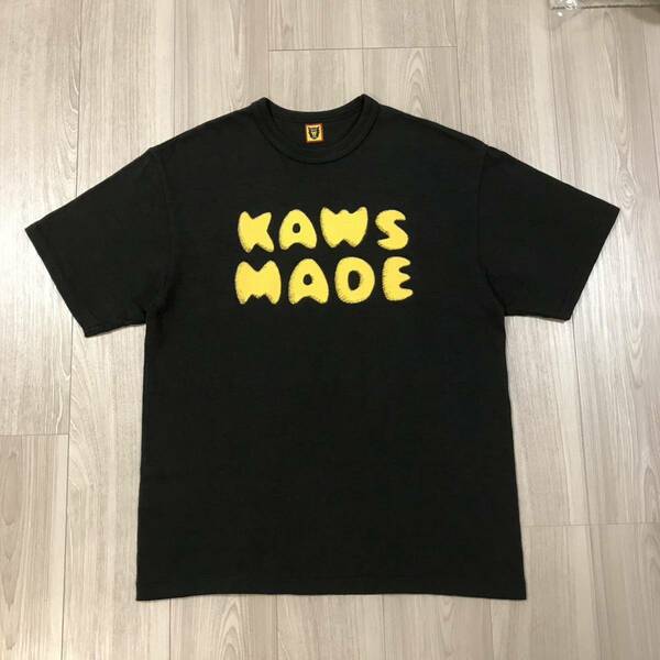 XL LL HUMAN MADE KAWS NIGO APE MADE IN JAPAN 日本製 ヒューマンメイド カウズ コラボ グレー イエロー ロゴ ハート エイプ Tシャツ