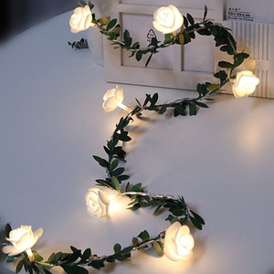 送料無料 ローズフラワー LED 結婚式 バレンタインデー ガーランド 装飾 屋外 屋内 オーナメント インテリア 照明 家具