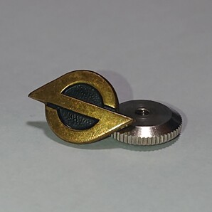 【送料無料】 営団地下鉄 社章 金属製 バッジ ロータリースクリュー 金色 公営鉄道 東京の地下鉄