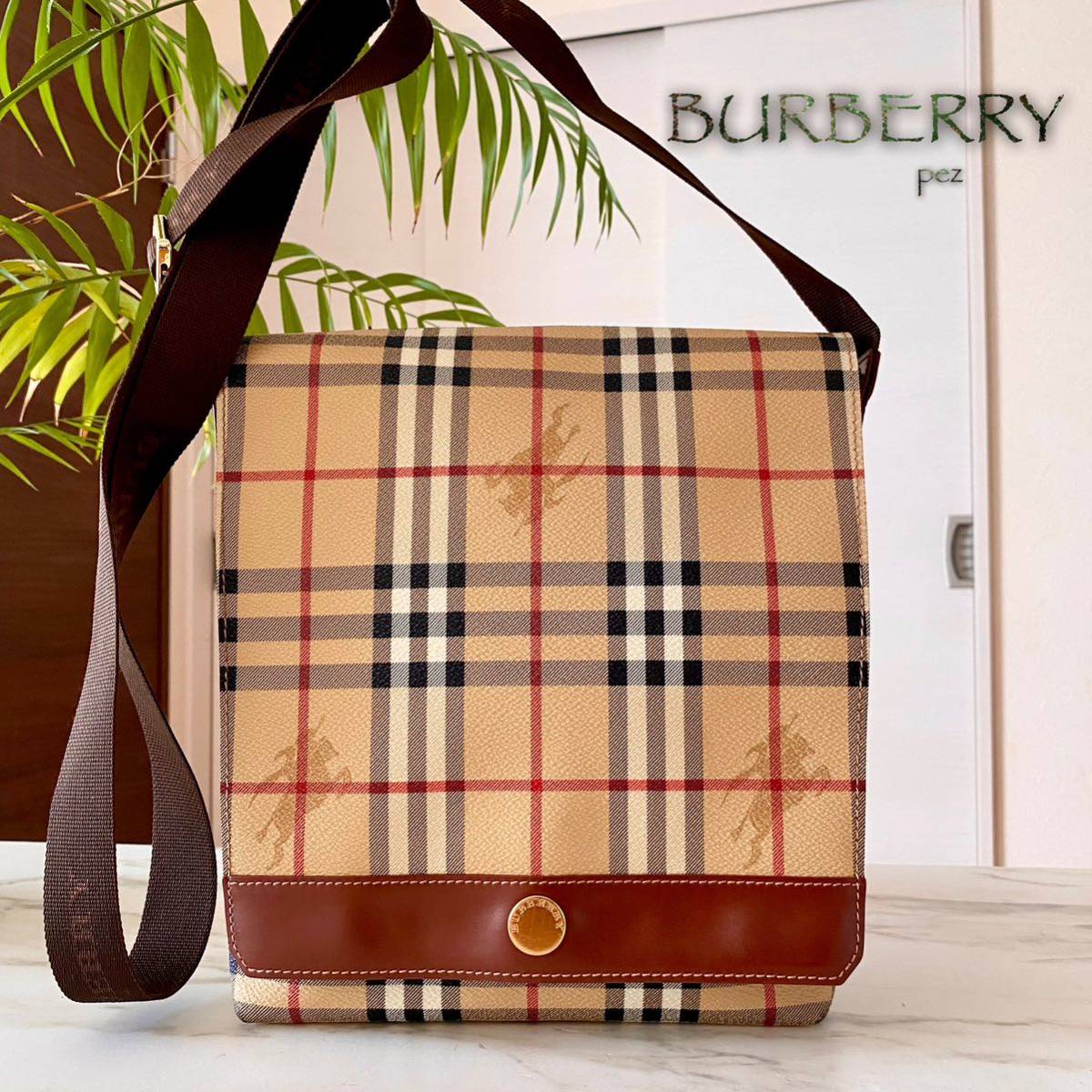 箱あり 超美品 『BURBERRY バーバリー レザー ショルダーバッグ』 黒