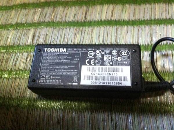 東芝 Toshiba ノートPC用 ACアダプター PA5072U-1ACA