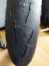 BRIDGESTONE ブリヂストン R11　NHS 120/600 R17 120/70 相当 CBR ZX 6R GSX-R YZF R6 R7 などに　売り切り_画像1