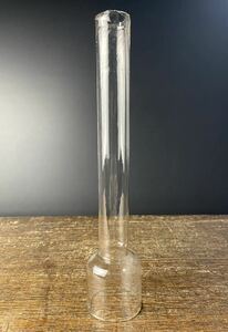 蔵出し ランプ ホヤ ガラス 高さ 約25.5センチ オイルランプ ホヤ瓶 時代物 硝子 骨董 照明 工芸ガラス アンティーク ガラス A-3