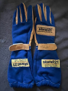  Alain Prost autographed glove 1993ui rear mz Renault 