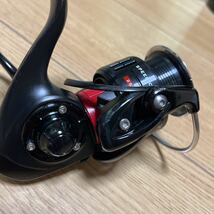 即決★アピア ×ダイワ　ベンチュラ VENTURA 2508R-H スピードカスタム　DAIWA _画像3