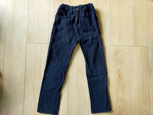 ☆　H＆M　SLIMLEG　パンツ　長ズボン　黒　134　8-9才　USED ☆