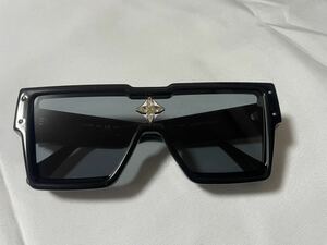 LOUIS VUITTON Escape Square Damier Sunglasses Black Z1496E