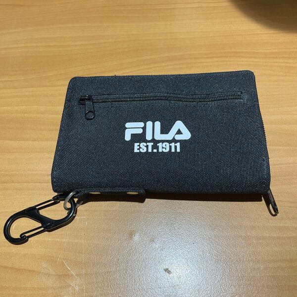 財布 FILA カジュアルロゴ　二つ折り深札財布