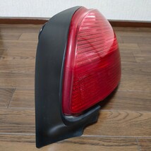 【送料無料】プジョー PEUGEOT 206CC 純正 テールランプ テールライト ジャンク品 動作不明 部品取り_画像8