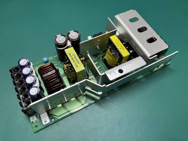 (未使用品)COSEL コーセル スイッチング電源 LFP300F-24-TY 24V,15A