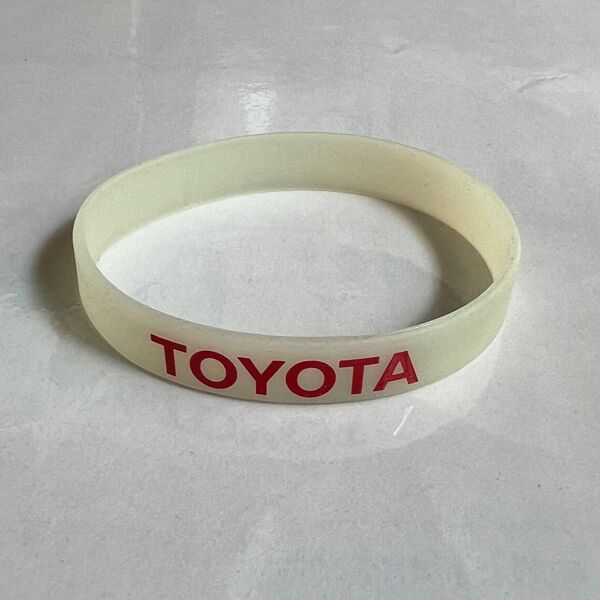TOYOTA 正規 リストバンド シリコンリストバンド