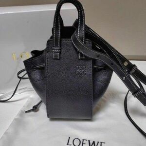 LOEWE ハンモック ドローストリングバッグ ミニ 2way ショルダーバッグ レディースバッグ ハンドバッグ