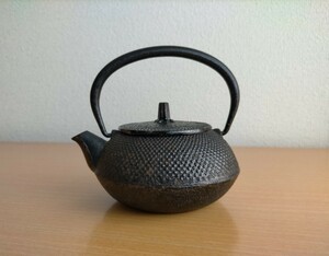 鉄瓶 工芸品 小道具 レトロ インテリア ミニサイズ 茶こし付き