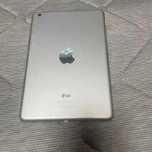 NO.4 美品iPad mini Wi-Fi 16GB ホワイト&シルバー MD531J/A 本体　Apple 送料無料　③_画像2