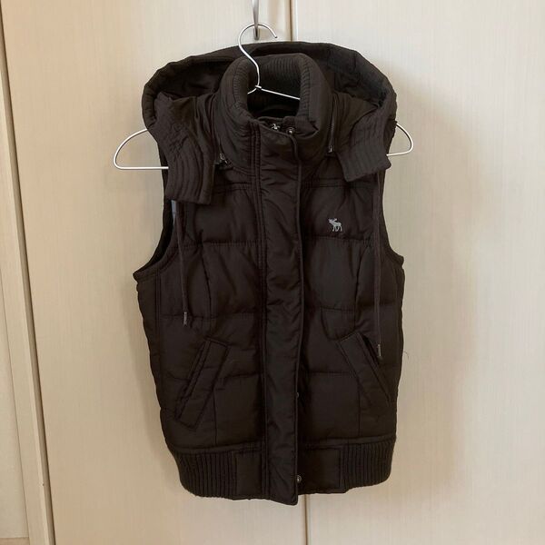 Abercrombie&Fitch ダウンベスト S