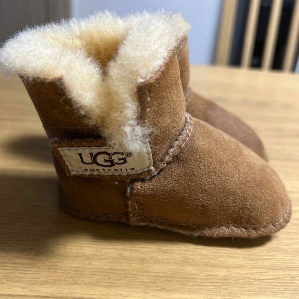 UGG ブーツ