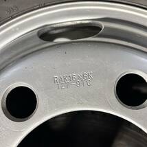 RAK キャンター系★スーパーバリ山★2022年製 225/70R16 117/115L ブリヂストン W979 スタッドレス 6本セット キャンター　ホイール付き_画像2