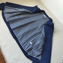 ギャップ GAP ショート コート M ゆったり身幅50 ポケット 可愛いボーダー柄裏地 ネイビー●レタープラス520円ほか セール_画像4